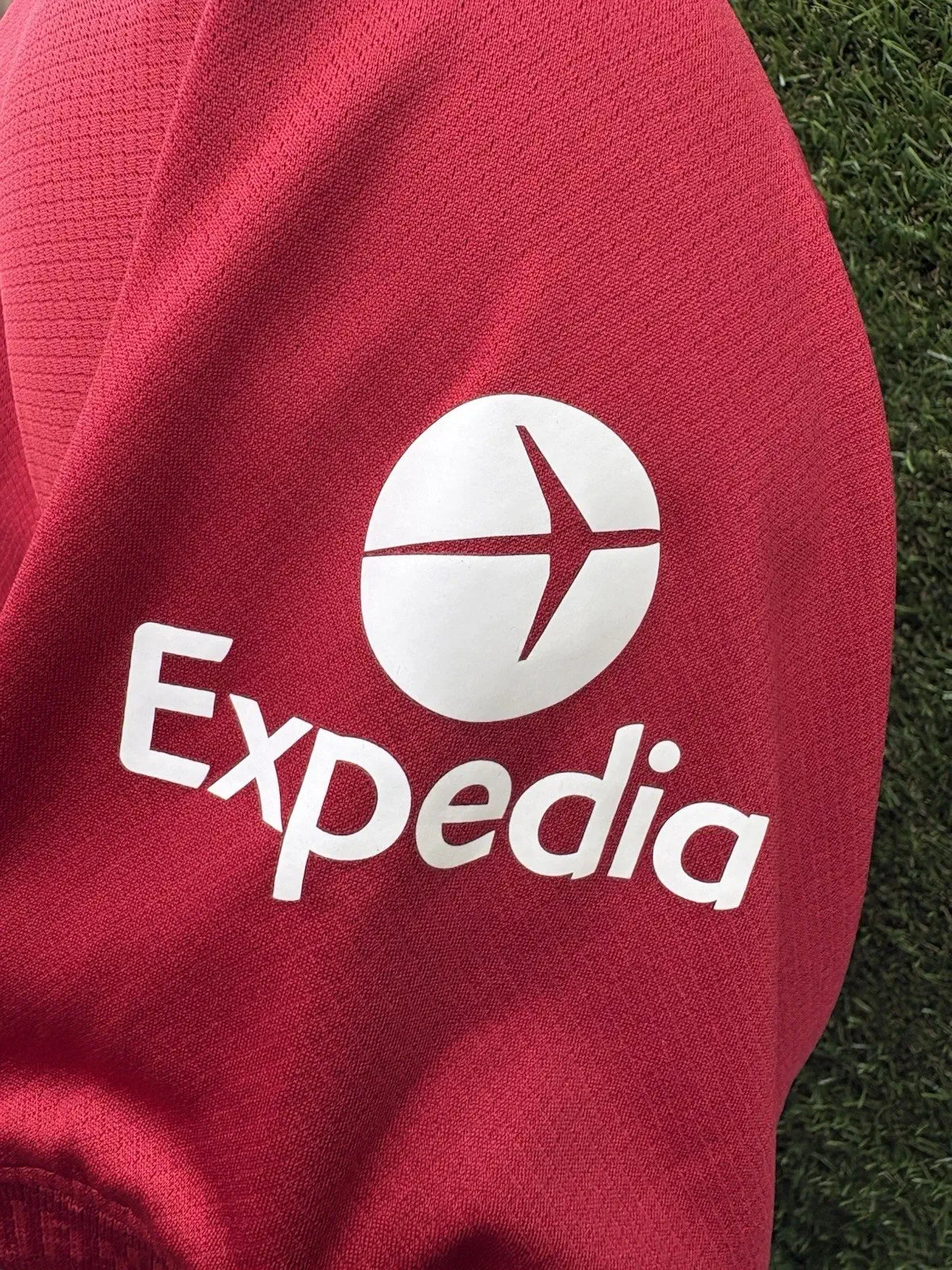 Maillot Konaté Liverpool saison 2022-taille S Au Fil Des Légendes