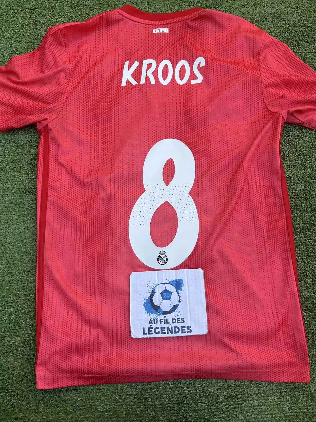 Maillot Kroos Réal Madrid - Au Fil Des Légendes le shop 100% football Maillot Kroos Réal Madrid - Au Fil Des Légendes le shop 100% football