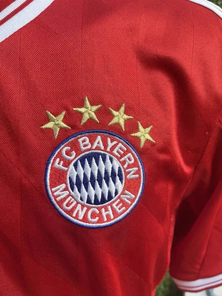 Maillot Lahm Bayern Munich - Au Fil Des Légendes adidas football shirt allemagne