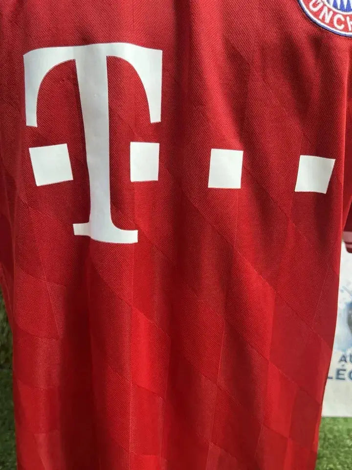 Maillot Lahm Bayern Munich - Au Fil Des Légendes adidas football shirt allemagne