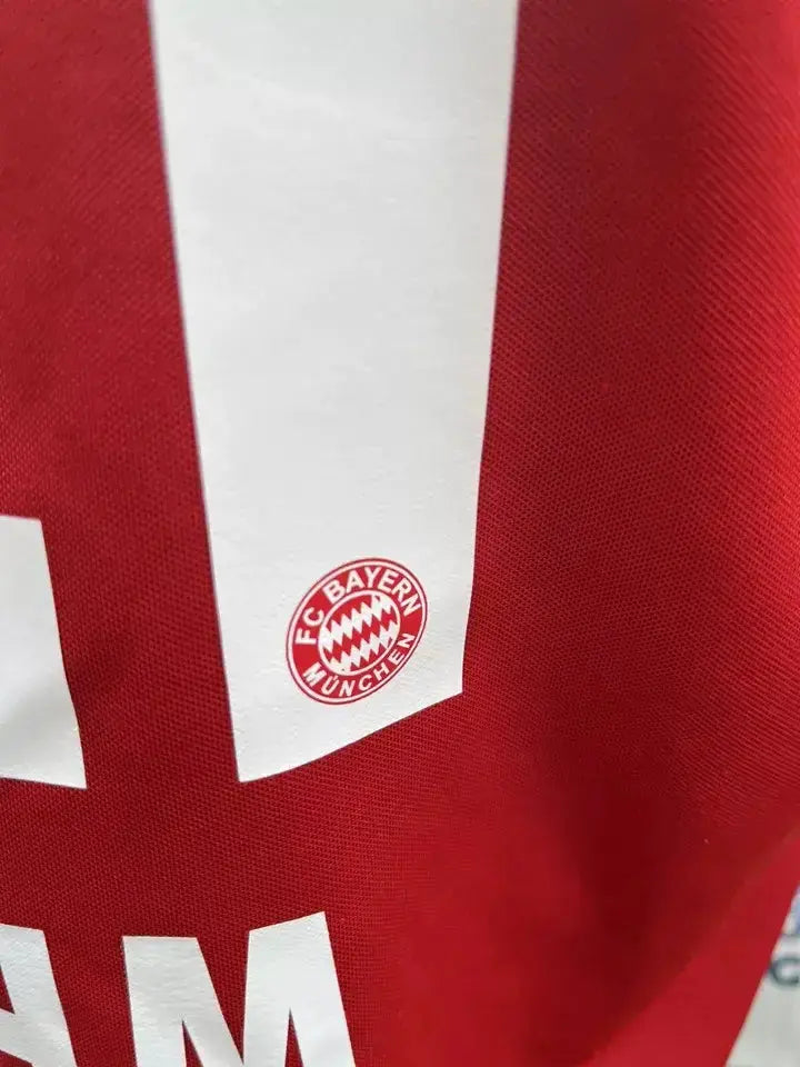 Maillot Lahm Bayern munich Au Fil Des Légendes