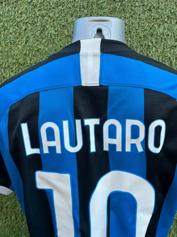 Maillot Lautaro Martinez Inter Milan Au Fil Des Légendes