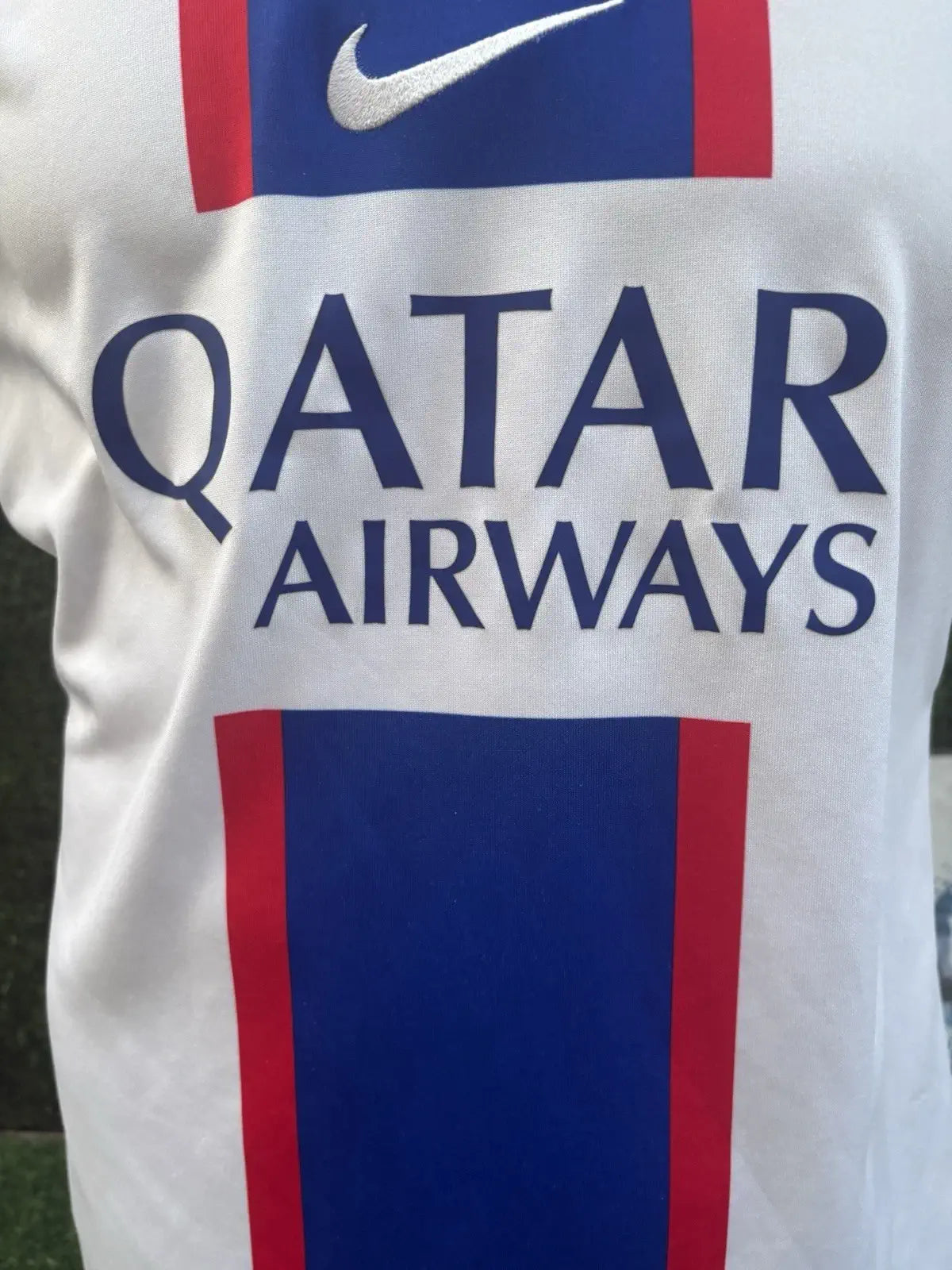 Maillot Marquinhos PSG -saison 2022- taille S Au Fil Des Légendes