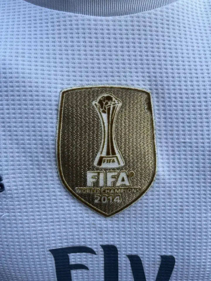 Maillot Modric Real Madrid - Au Fil Des Légendes adidas football shirt