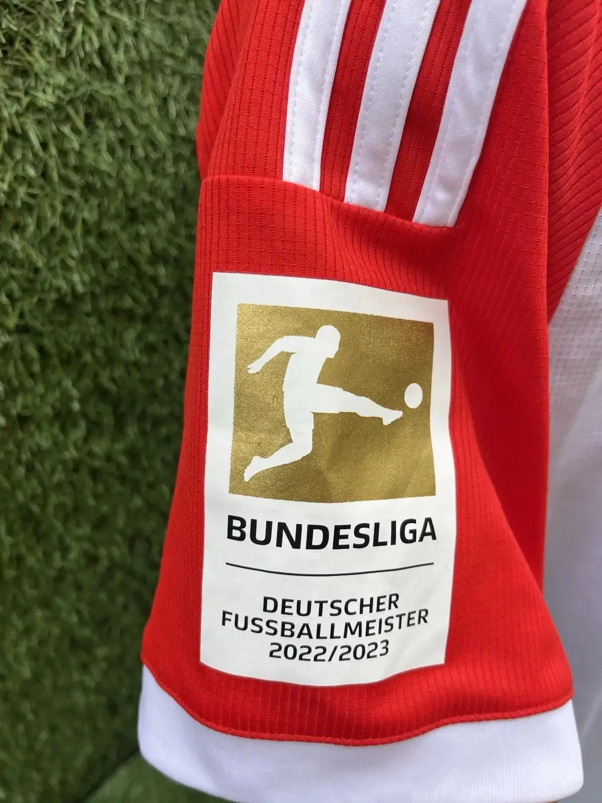 Maillot Muller Bayern Munich - Au Fil Des Légendes adidas football shirt