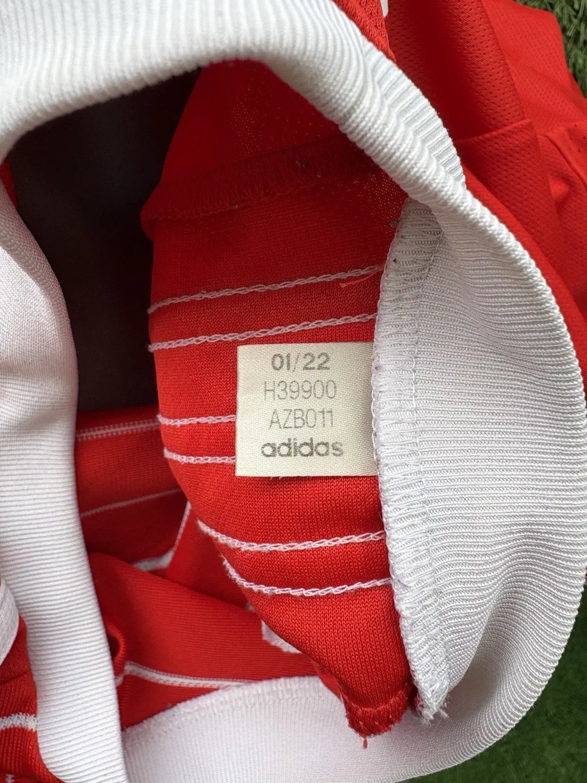Maillot Muller Bayern Munich - home 2022/23 - Taille XS Au Fil Des Légendes