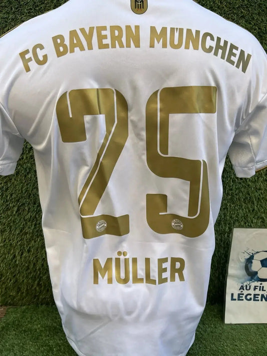 Maillot Muller Bayern munich - Au Fil Des Légendes adidas football jersey