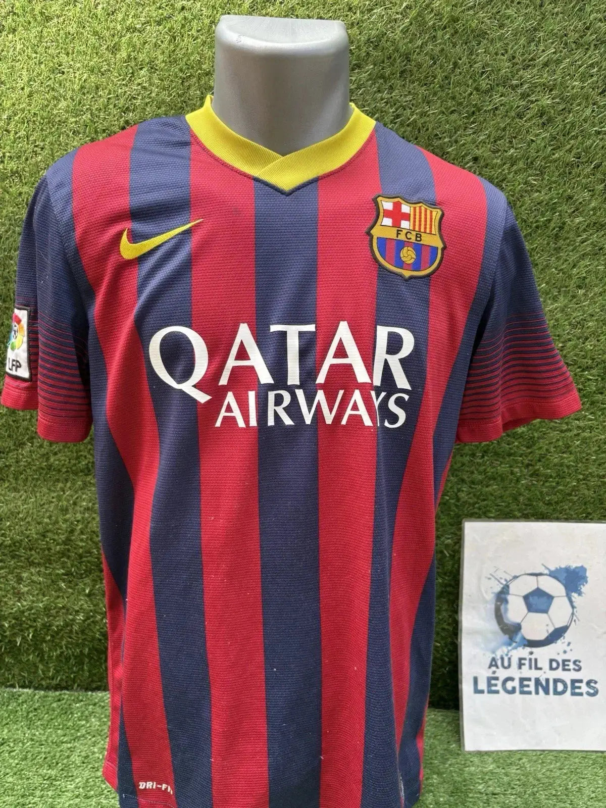 Maillot Neymar Barcelone Au Fil Des Légendes nike football shirt vintage