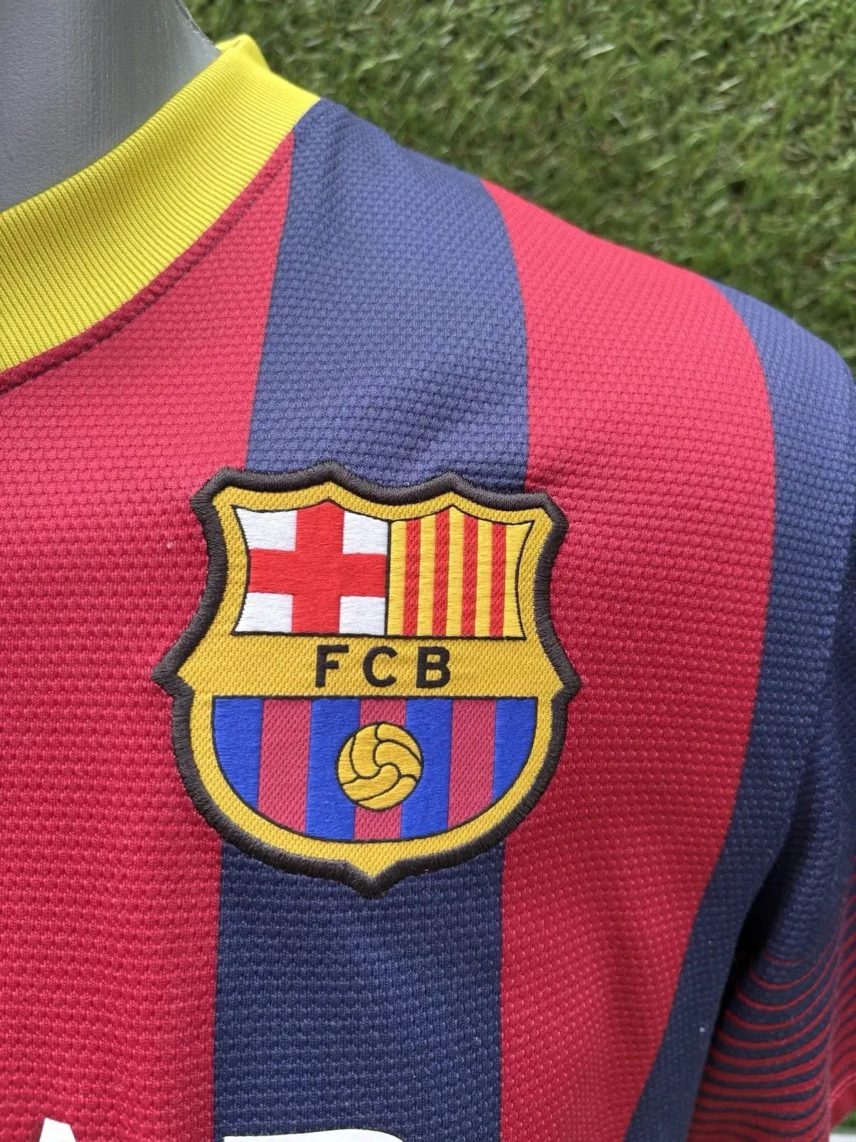 Maillot Neymar Barcelone Au Fil Des Légendes nike football shirt vintage