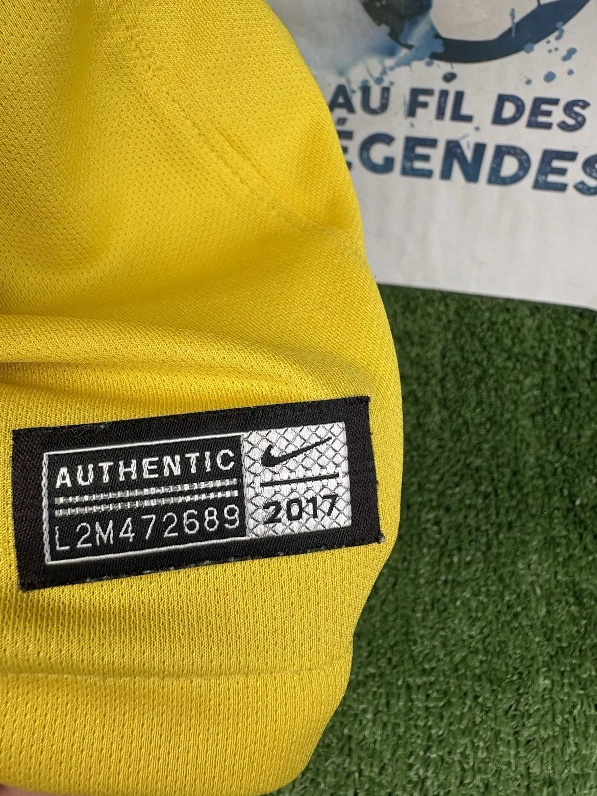 Maillot Neymar Jr PSG away 2017/18- Taille M Au Fil Des Légendes