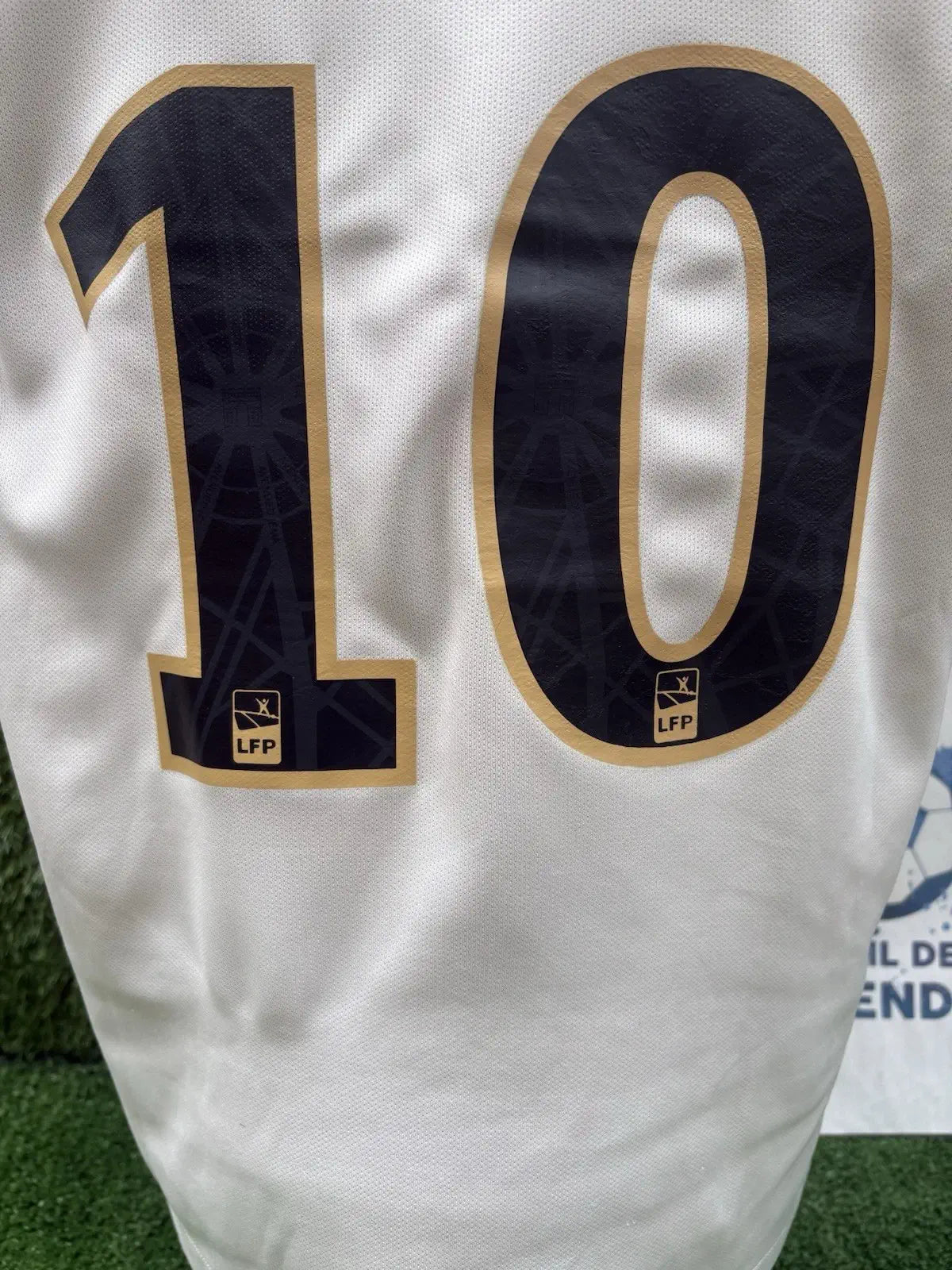 Maillot Neymar Jr PSG - away 2018 - Taille XS Au Fil Des Légendes