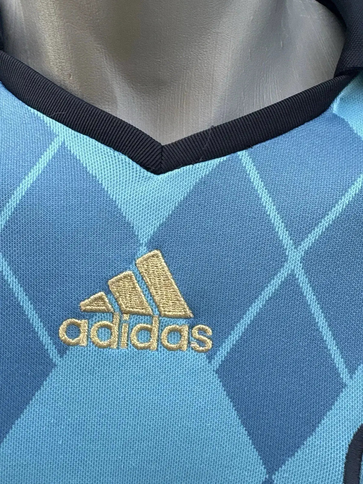 Maillot Niang Olympique de Marseille Au Fil Des Légendes adidas football shirt vintage
