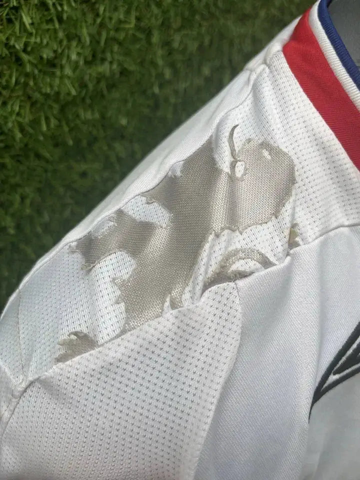 Maillot Olympique Lyonnais Vintage - Au Fil Des Légendes umbro football shirt rétro