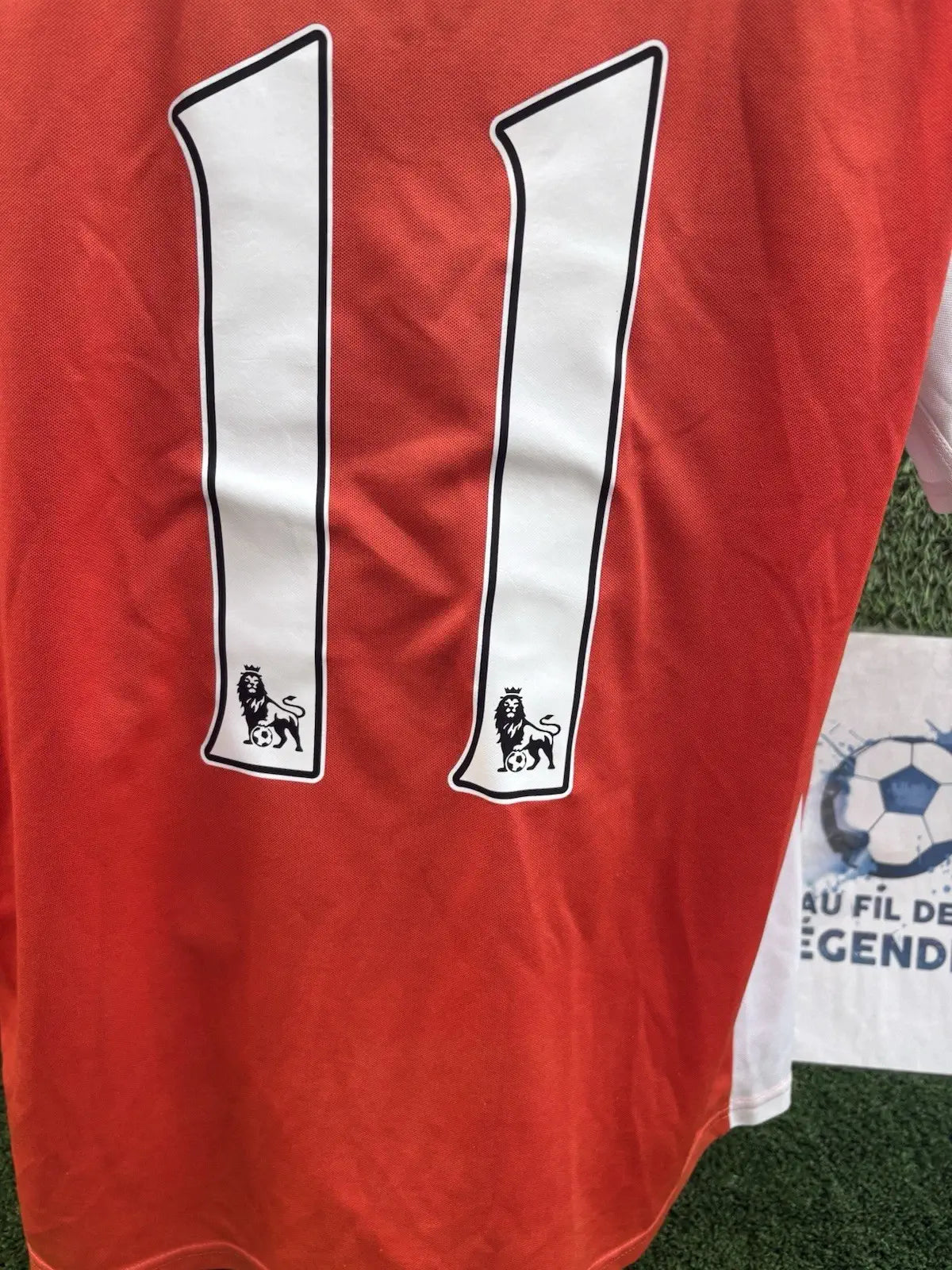 Maillot Ozil Arsenal - home 2016/17 - taille L Au Fil Des Légendes