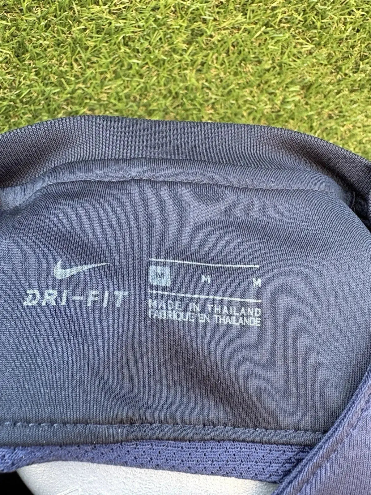 Maillot Paris FC training Au Fil Des Légendes nike football shirt