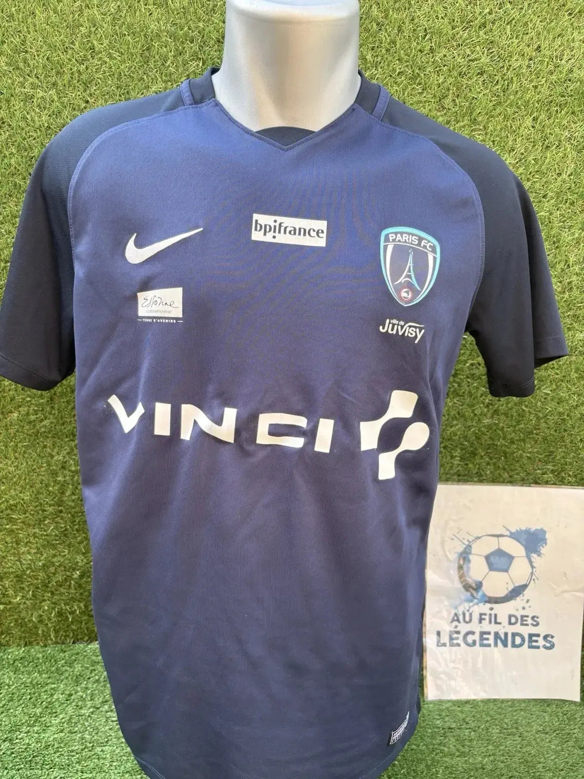 Maillot Paris FC training Au Fil Des Légendes nike football shirt