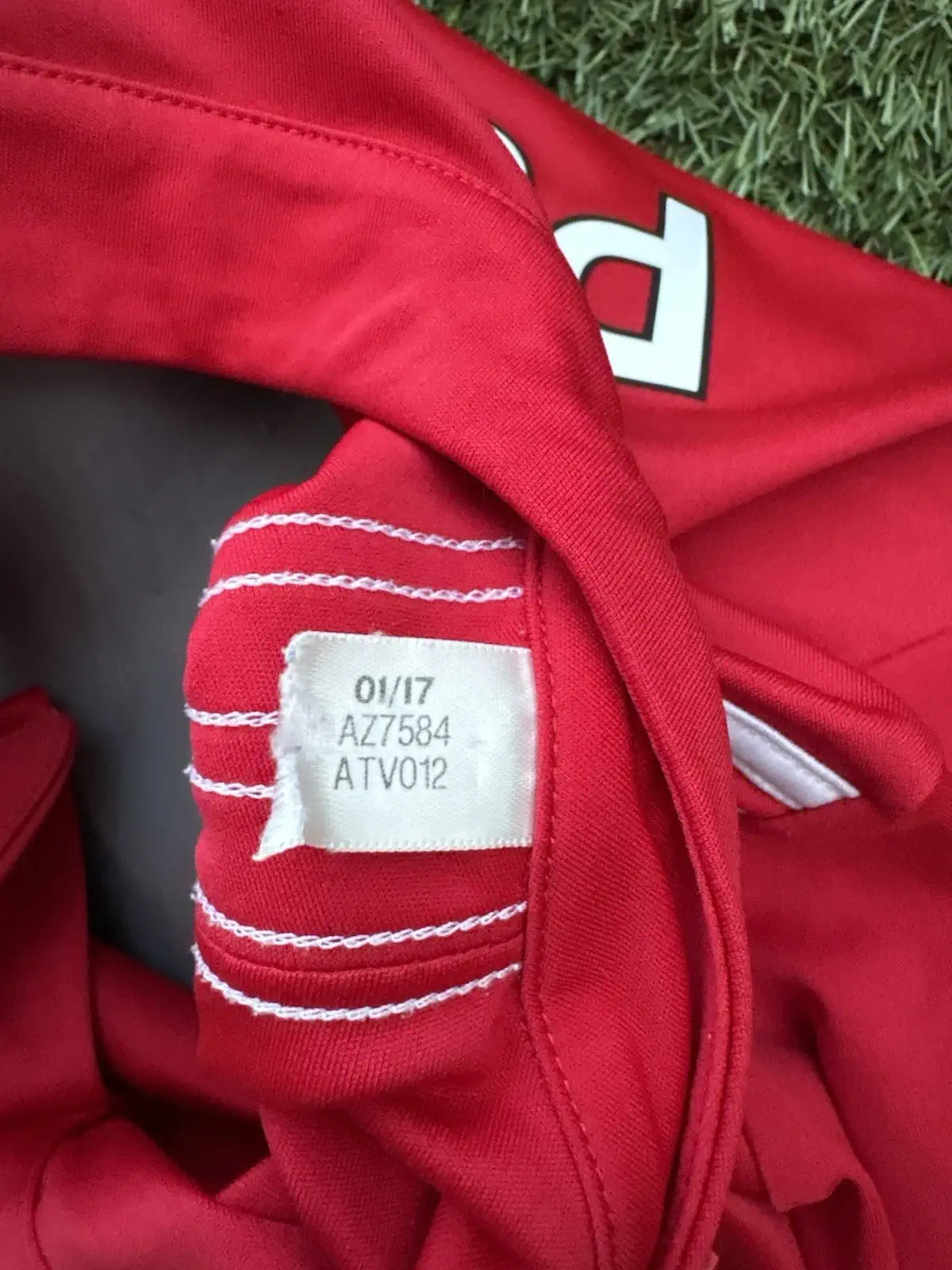 Maillot Pogba Manchester United- home 2017- Taille S Au Fil Des Légendes
