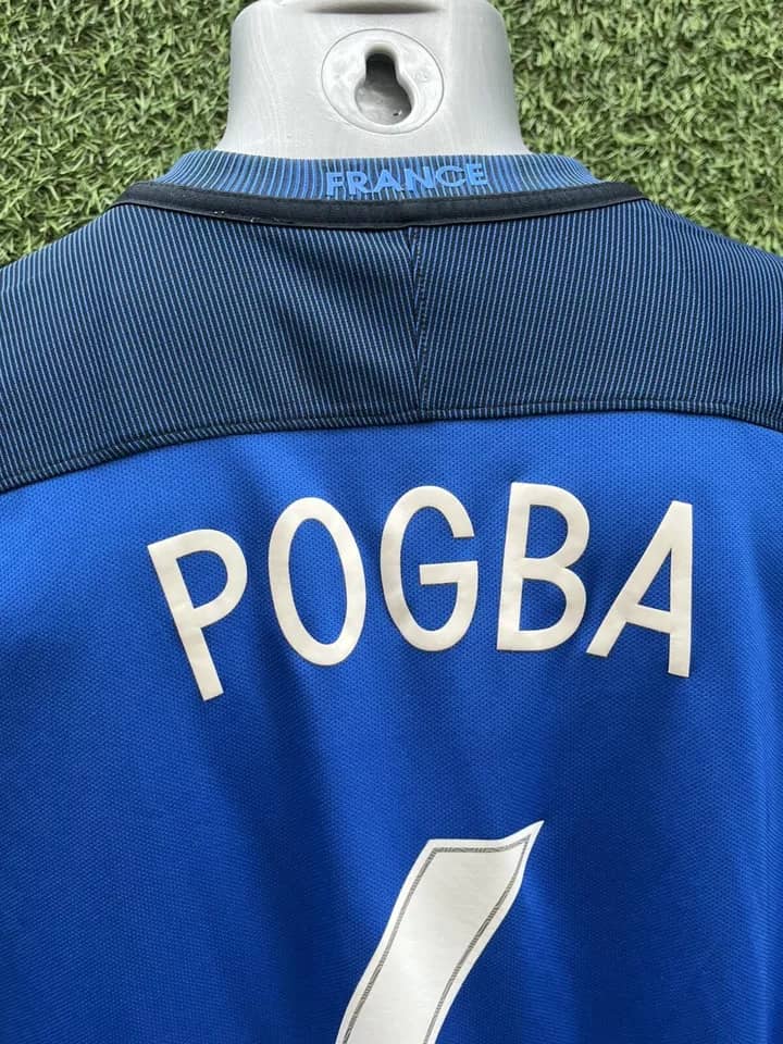Maillot Pogba équipe de France Au Fil Des Légendes shop 100% foot