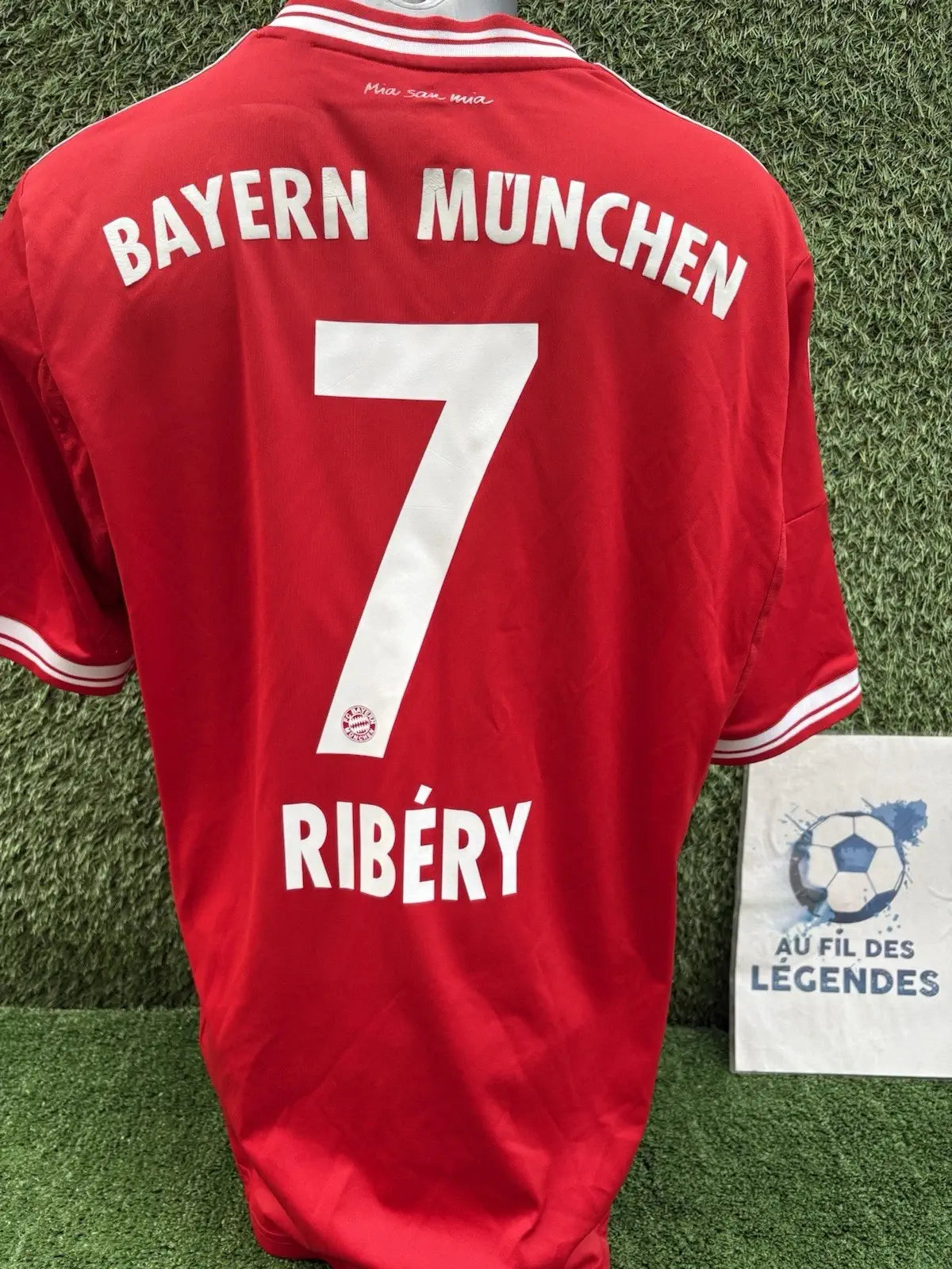 Maillot Ribéry FC Bayern Munich - home 2013 - Taille L Au Fil Des Légendes