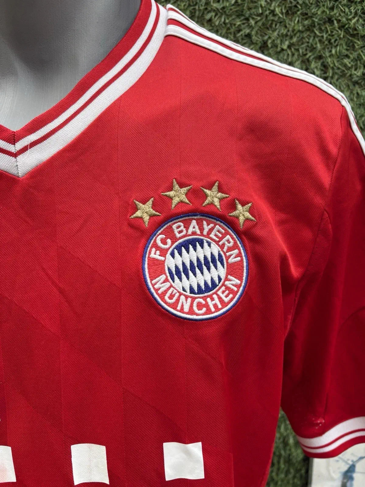 Maillot Ribéry FC Bayern Munich - home 2013 - Taille L Au Fil Des Légendes