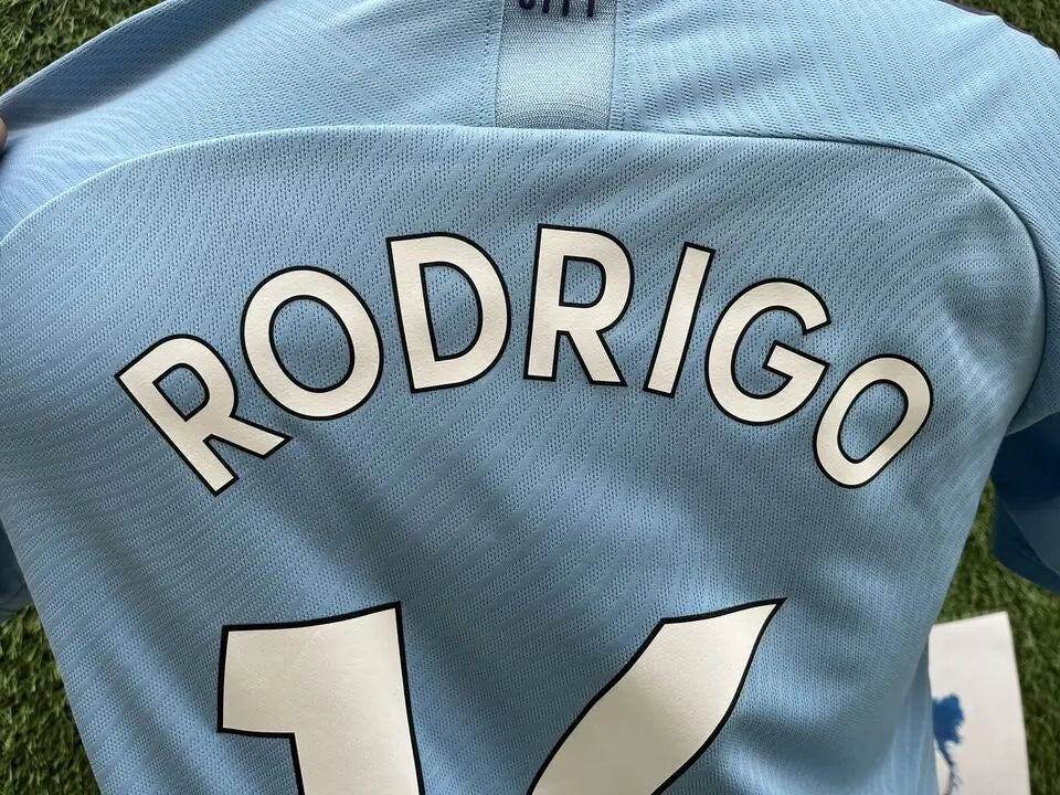 Maillot Rodrigo Manchester City Au Fil Des Légendes