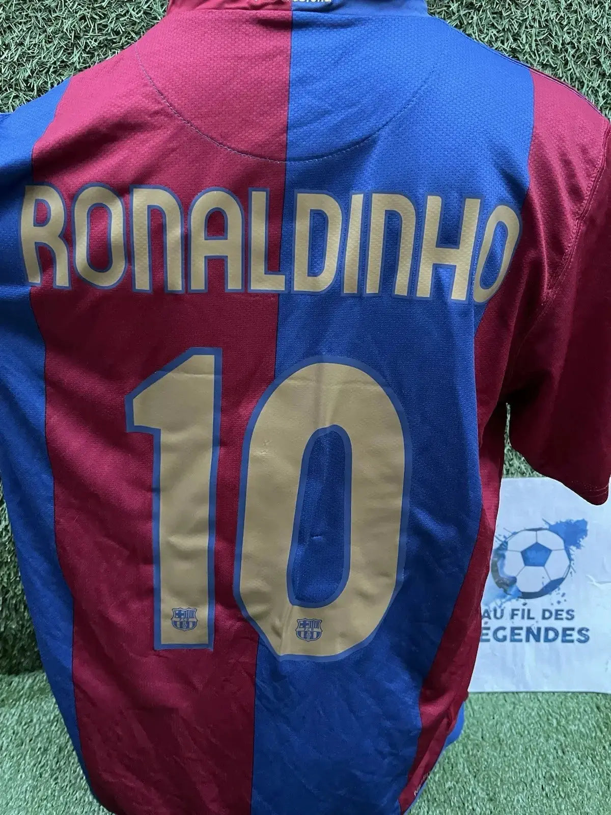 Maillot Ronaldinho Barcelone - Au Fil Des Légendes nike football shirt vintage