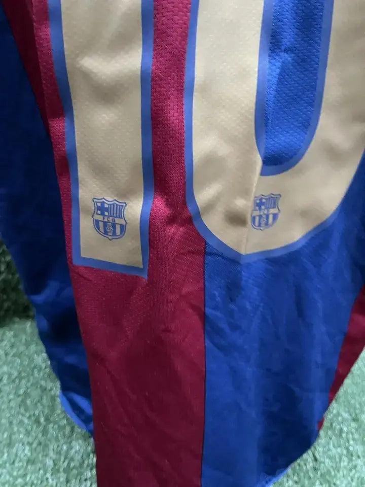 Maillot Ronaldinho Barcelone - Au Fil Des Légendes nike football shirt vintage