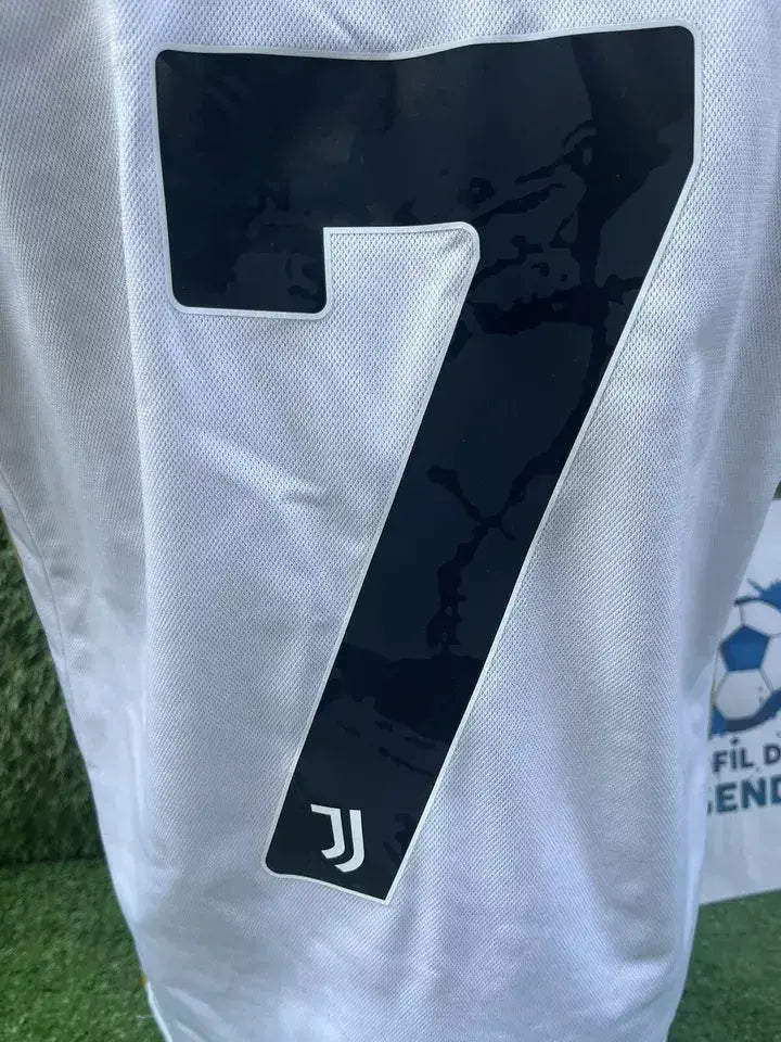 Maillot Ronaldo Juventus Turin Au Fil Des Légendes