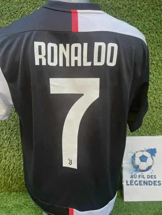 Maillot Ronaldo Juventus Turin - Au Fil Des Légendes adidas football jersey 