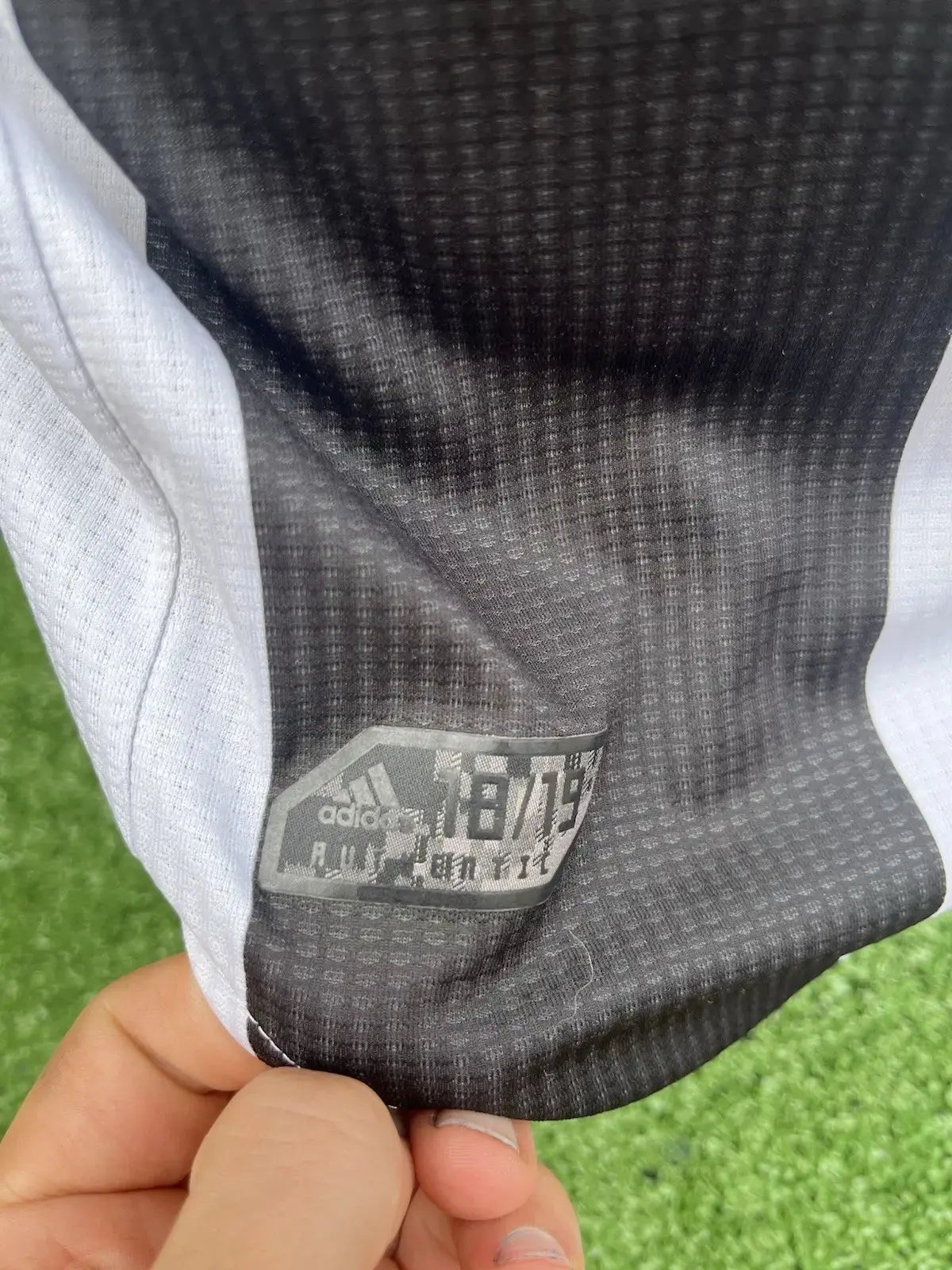 Maillot Ronaldo Juventus Turin - Au Fil Des Légendes adidas football italie