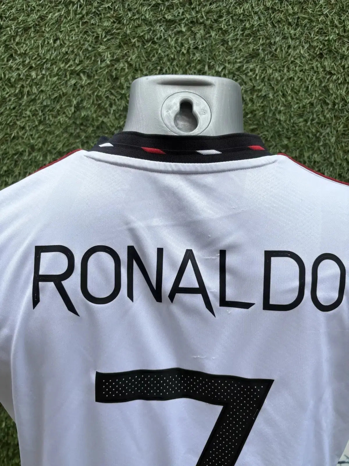 Maillot Ronaldo Manchester United - Au Fil Des Légendes adidas football shirt
