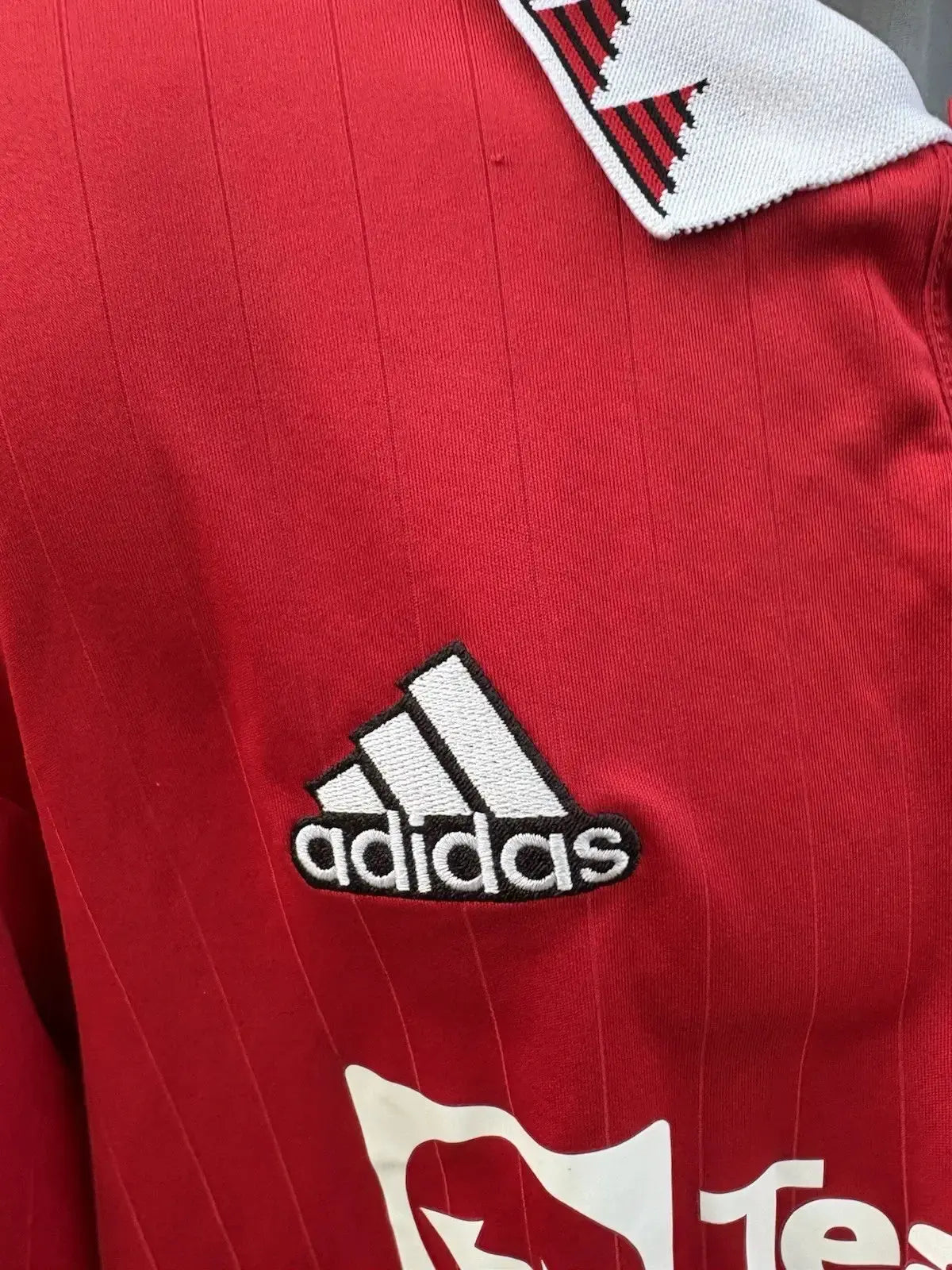 Maillot Ronaldo Manchester United Au Fil Des Légendes adidas football shirt