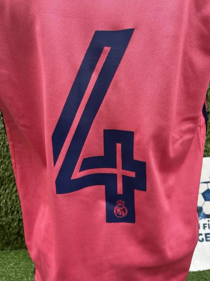 Maillot Sergio ramos real Madrid - Au Fil Des Légendes adidas football soccer