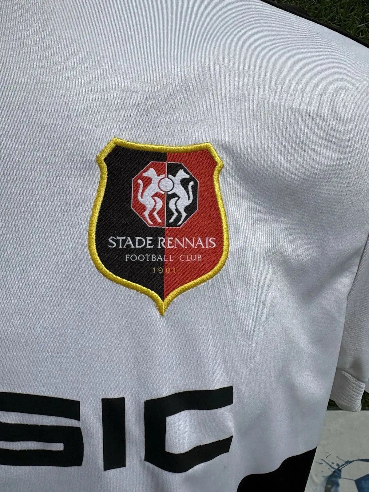 Maillot Stade Rennais Au Fil Des Légendes puma football shirt