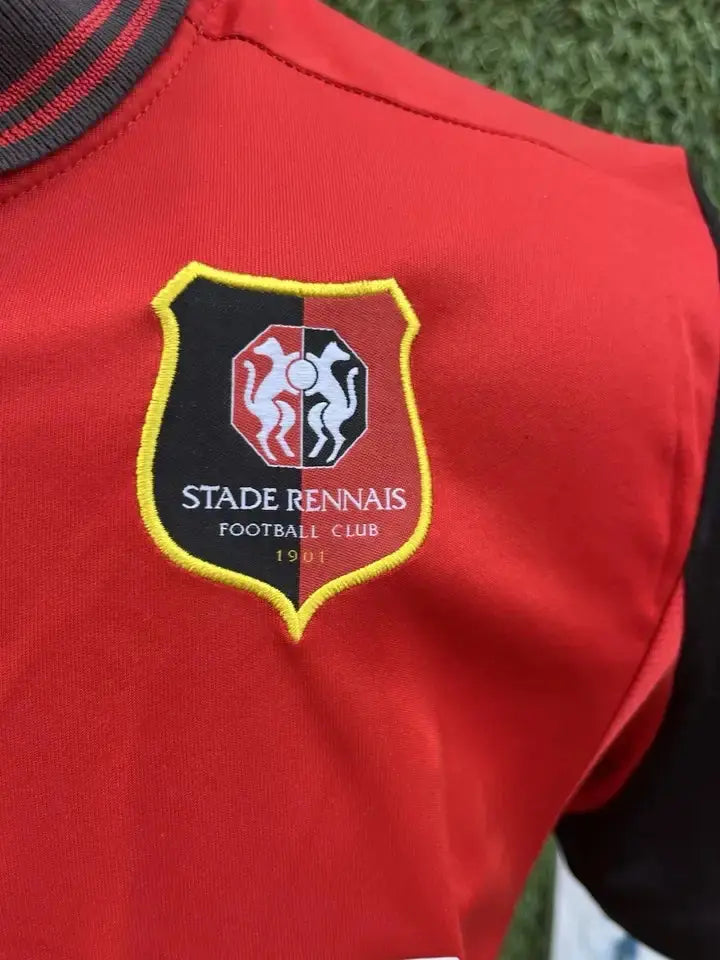 Maillot Stade Rennais Vintage - Au Fil Des Légendes srfc puma football shirt vintage rétro authentique