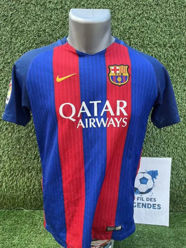 Maillot Suarez Barcelone Au Fil Des Légendes