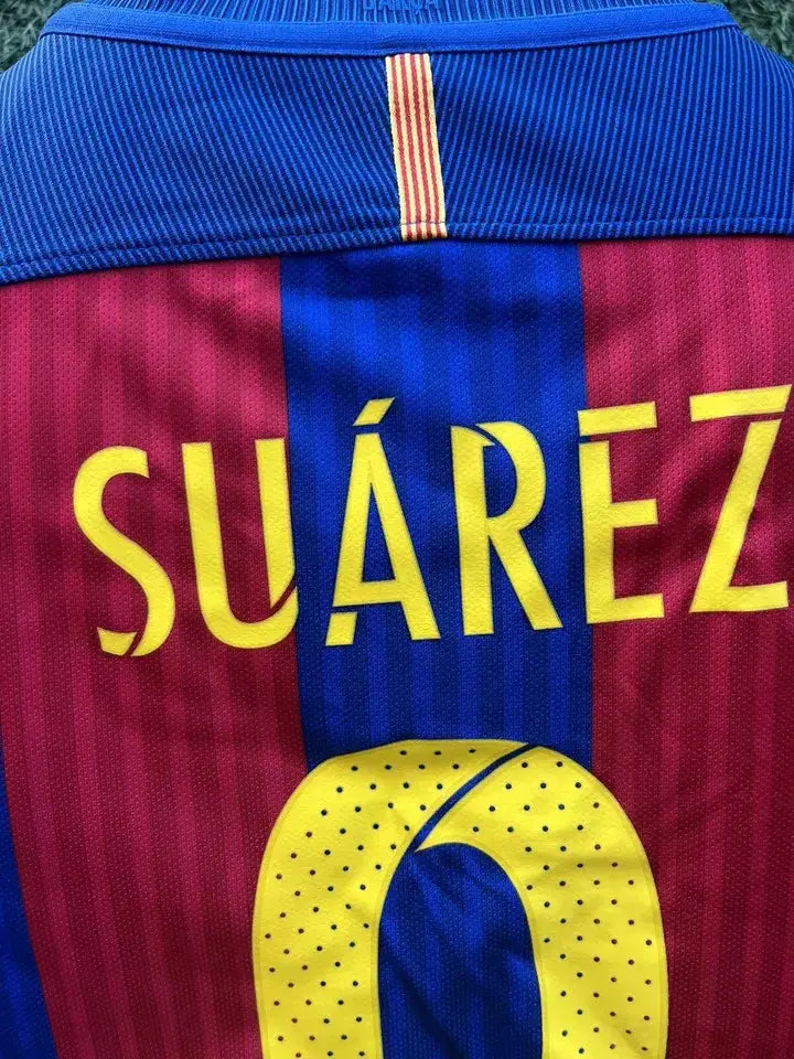 Maillot Suarez Barcelone Au Fil Des Légendes