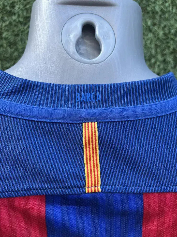 Maillot Suarez Barcelone Au Fil Des Légendes