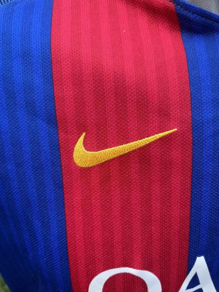 Maillot Suarez Barcelone Au Fil Des Légendes