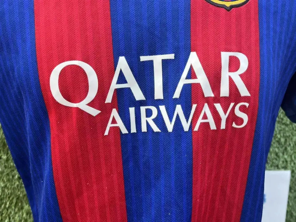 Maillot Suarez Barcelone Au Fil Des Légendes