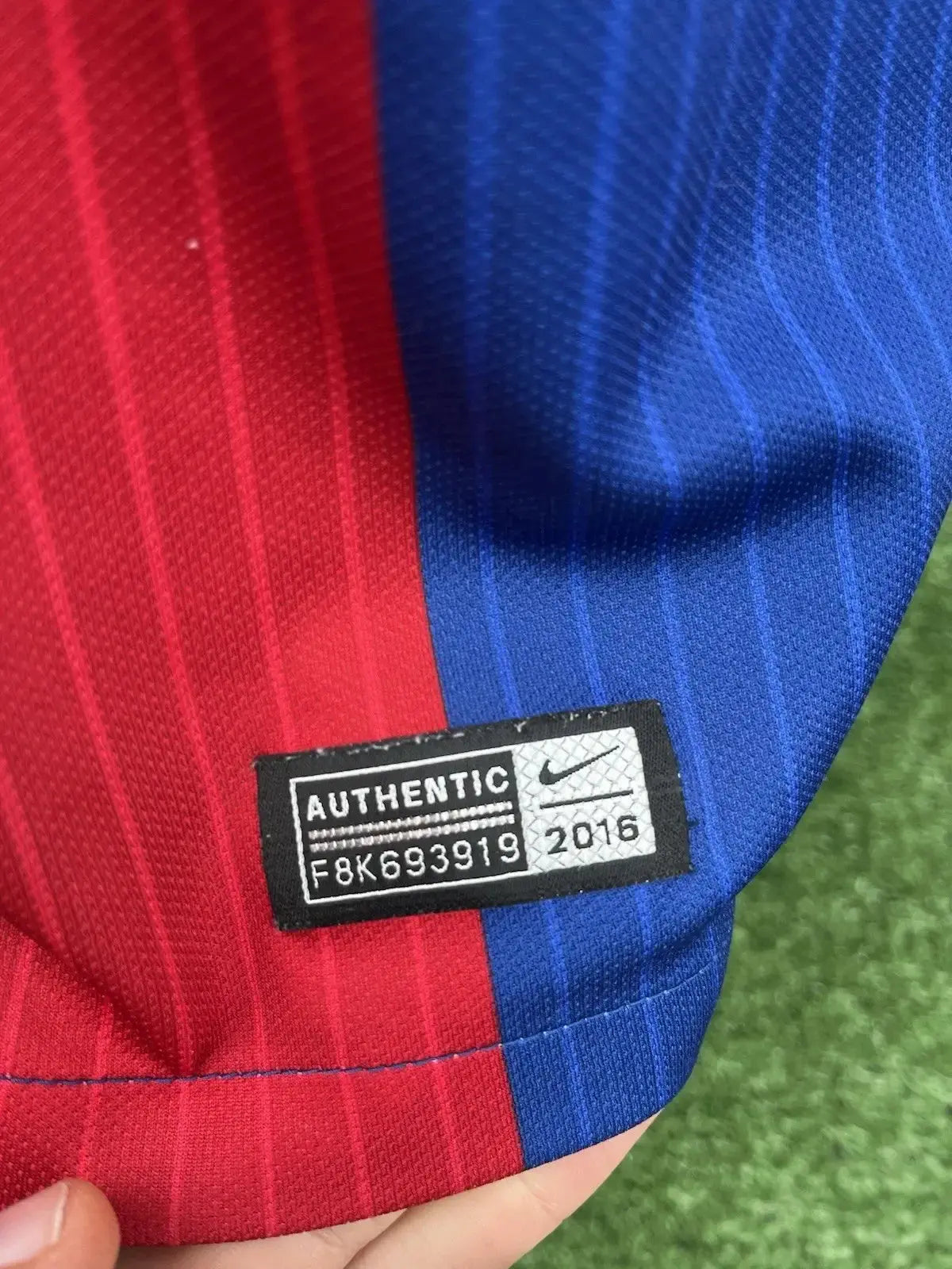 Maillot Suarez Barcelone - Au Fil Des Légendes nike football shirt vintage