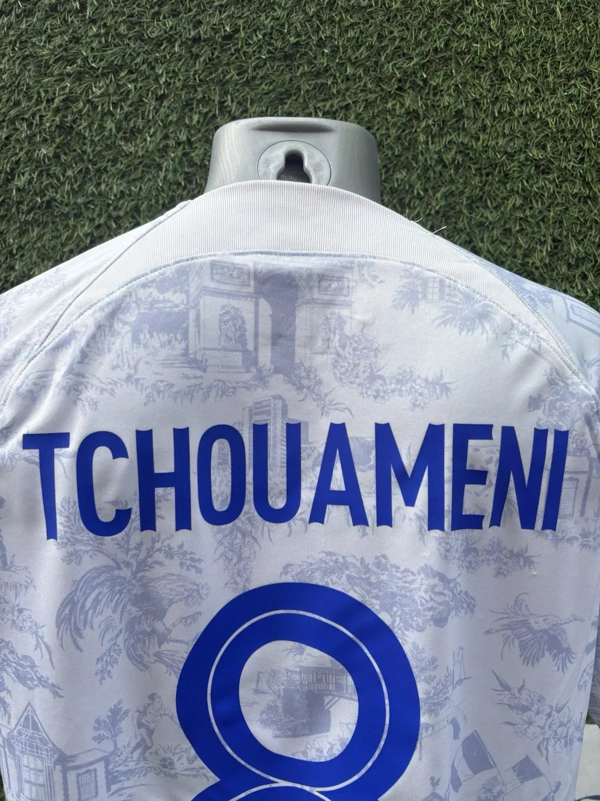 Maillot Tchouameni équipe de France- away 2022 - Taille M Au Fil Des Légendes
