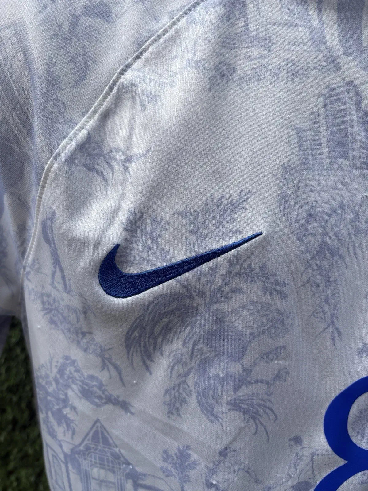 Maillot Tchouameni équipe de France- away 2022 - Taille M Au Fil Des Légendes