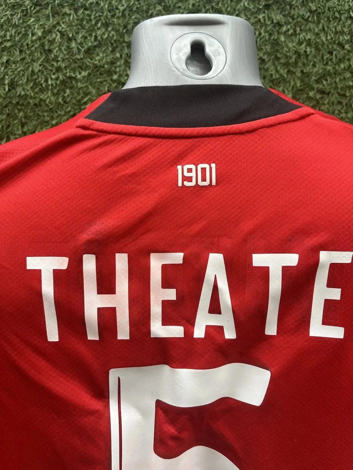 Maillot Theate Stade Rennais - Au Fil Des Légendes puma football shirt rétro