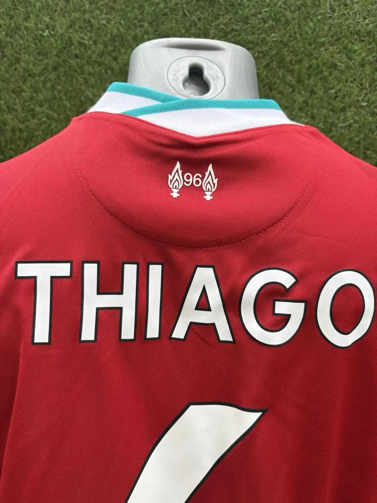 Maillot Thiago Liverpool Au Fil Des Légendes nike football shirt 
