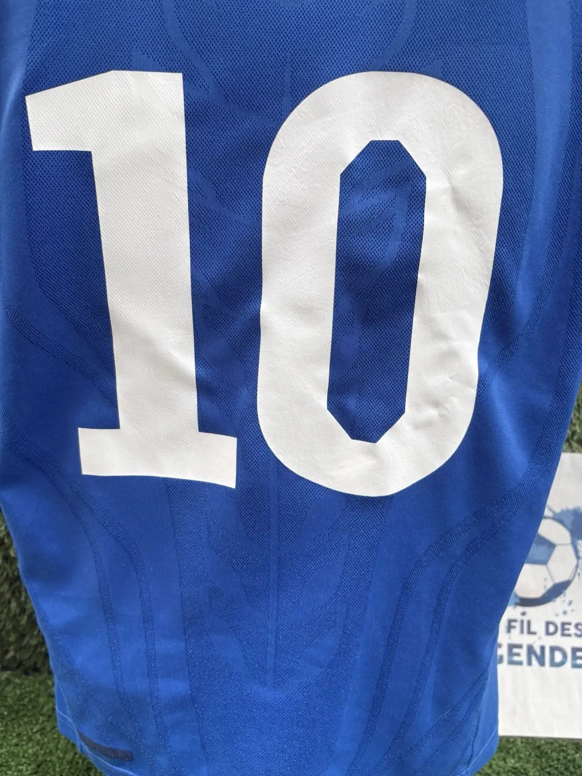 Maillot Totti Italie - Home 2010- taille S Au Fil Des Légendes
