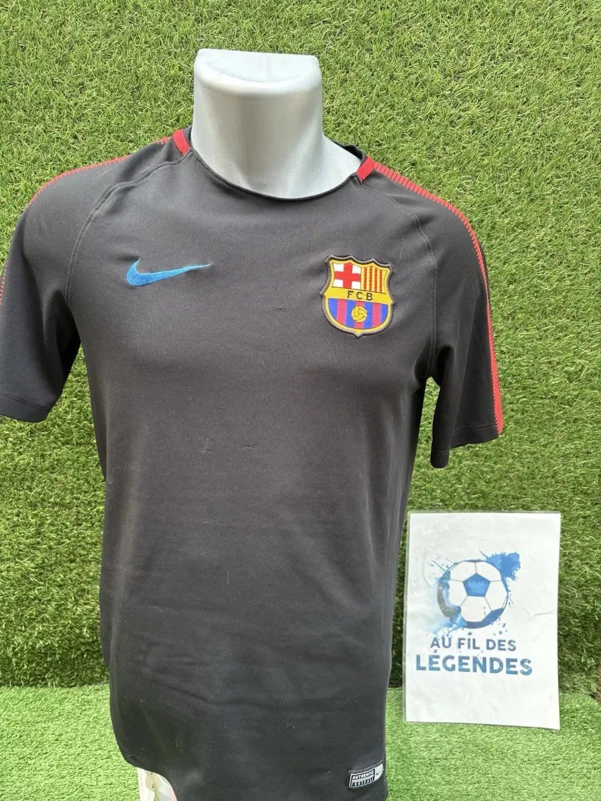 Maillot Training Barcelone Au Fil Des Légendes nike football shirt sport