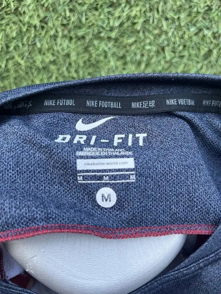 Maillot Training équipe de France - Au Fil Des Légendes nike football shirt vintage