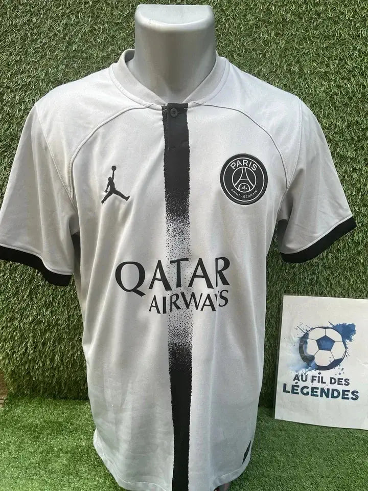 Maillot Verratti PSG - Au Fil Des Légendes nike football jordan paris