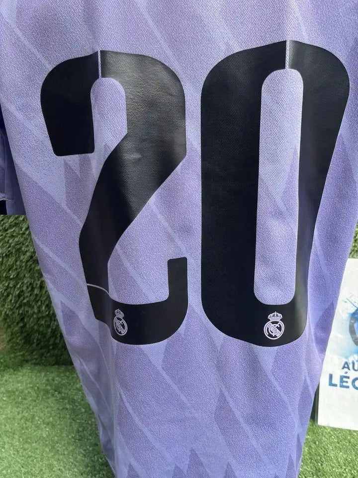 Maillot Vinicius jr Real Madrid - Au Fil Des Légendes adidas jersey football shirt